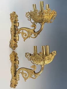 LARGE 19C ANTIQUE FRENCH GILT BRONZE WALL SCONCES: A pair of large and beautiful antique 19th century French Rococo Revival ormolu three-light sconces. The wall bracket is connected to articulating arms ended by a large ornate round basket decorated w