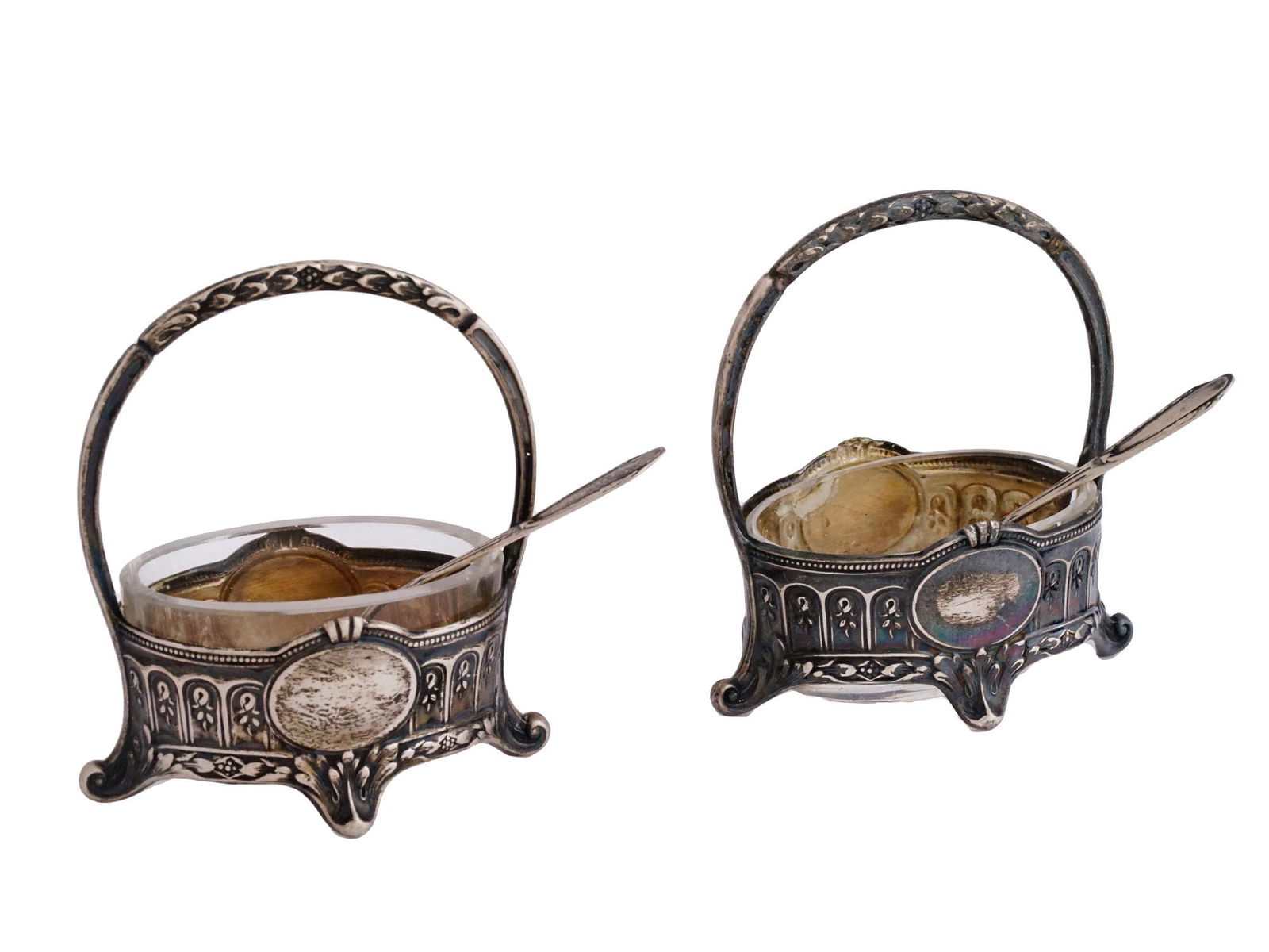 ANTIQUE PAIR OF SILVER GLASS SALT CELLARS W SPOONS (1 of 10)