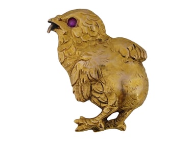 14 K GOLD ANTIQUE BROOCH BABY CHICKEN WITH RUBY EYES