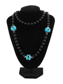 VINTAGE BLACK ONYX AND TURQUOISE BEADED NECKLACE