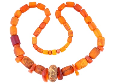 ANTIQUE AMBER BEADED NECKLACE