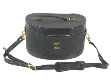 VINTAGE MCM BLACK BEAUTY CASE BAG WITH STRAP