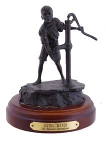 AMERICAN BOY BRONZE SCULPTURE BY ROBERT SUMMERS