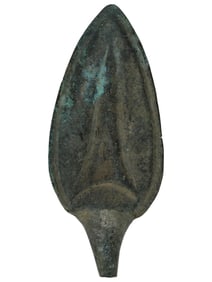 ANCIENT BRONZE ARROWHEAD IN THE SHAPE OF A LEAF