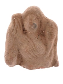 ANCIENT CLAY FIGURINE OF A WOMAN