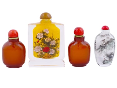 GROUP OF VINTAGE CHINESE GLASS SNUFF BOTTLE