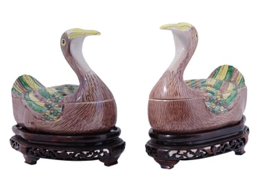 ANTIQUE CHINESE FAMILLE VERTE DUCK PORCELAIN BOXES