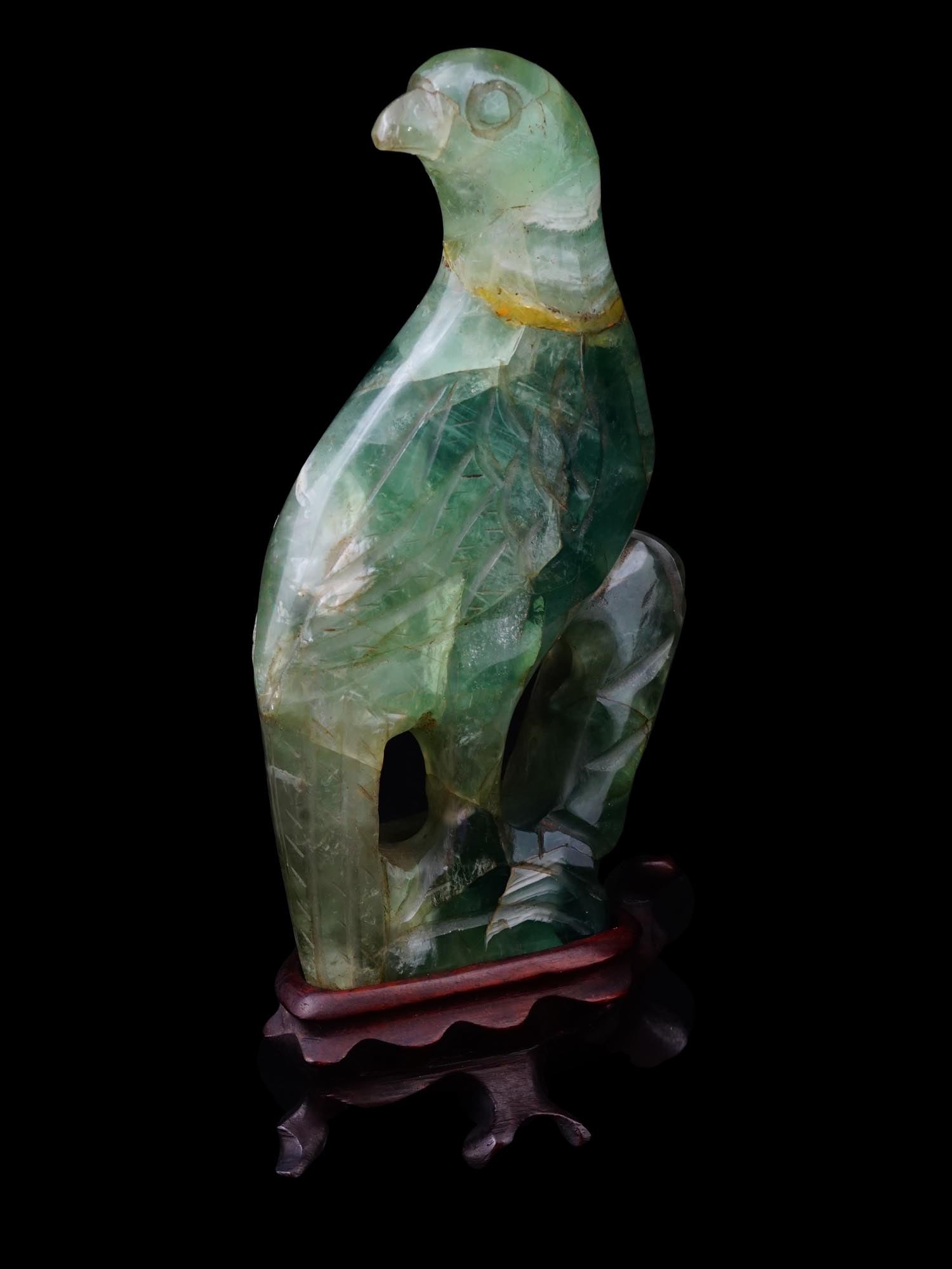VINTAGE CHINESE CARVED GREEN QUARTZ BIRD FIGURE (1 of 9)