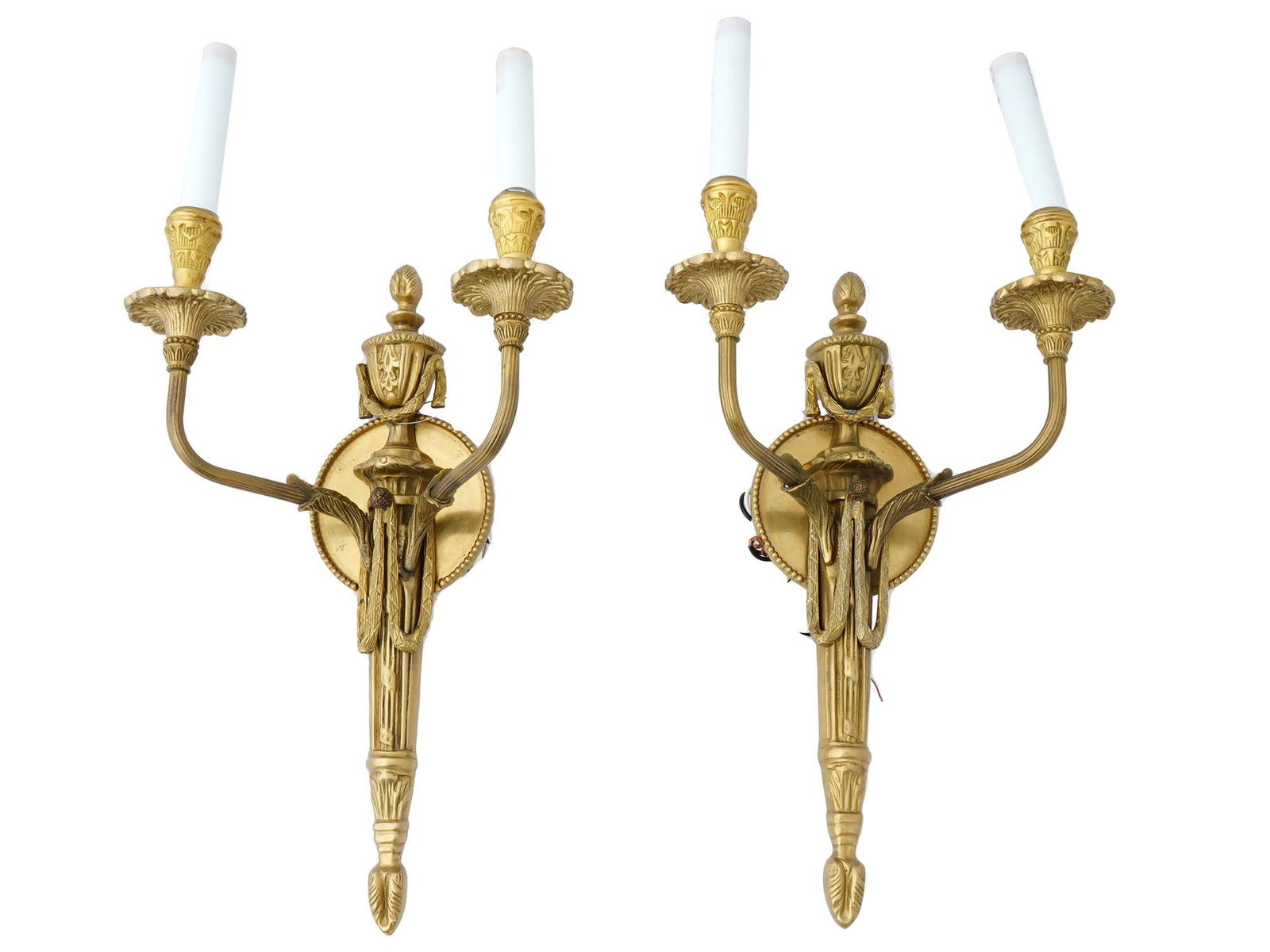 VINTAGE PAIR OF ELECTRIC BRONZE WALL SCONCE LIGHTS (1 of 3)