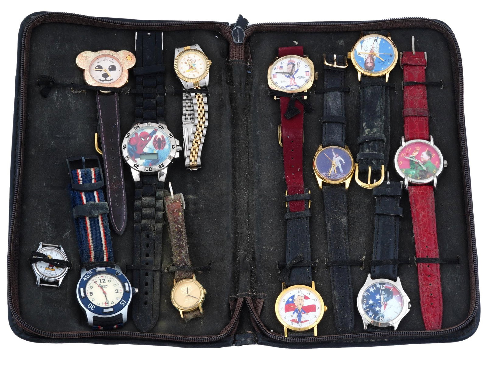 VINTAGE CHILDRENS DISNEY SPIDER MAN WRISTWATCHES: A lot of vintage childrens and mens wristwatches. A total of 12 items, including watches with Disney characters, Spider-Man, and American politicians. Made of stainless steel, most with decorative gil