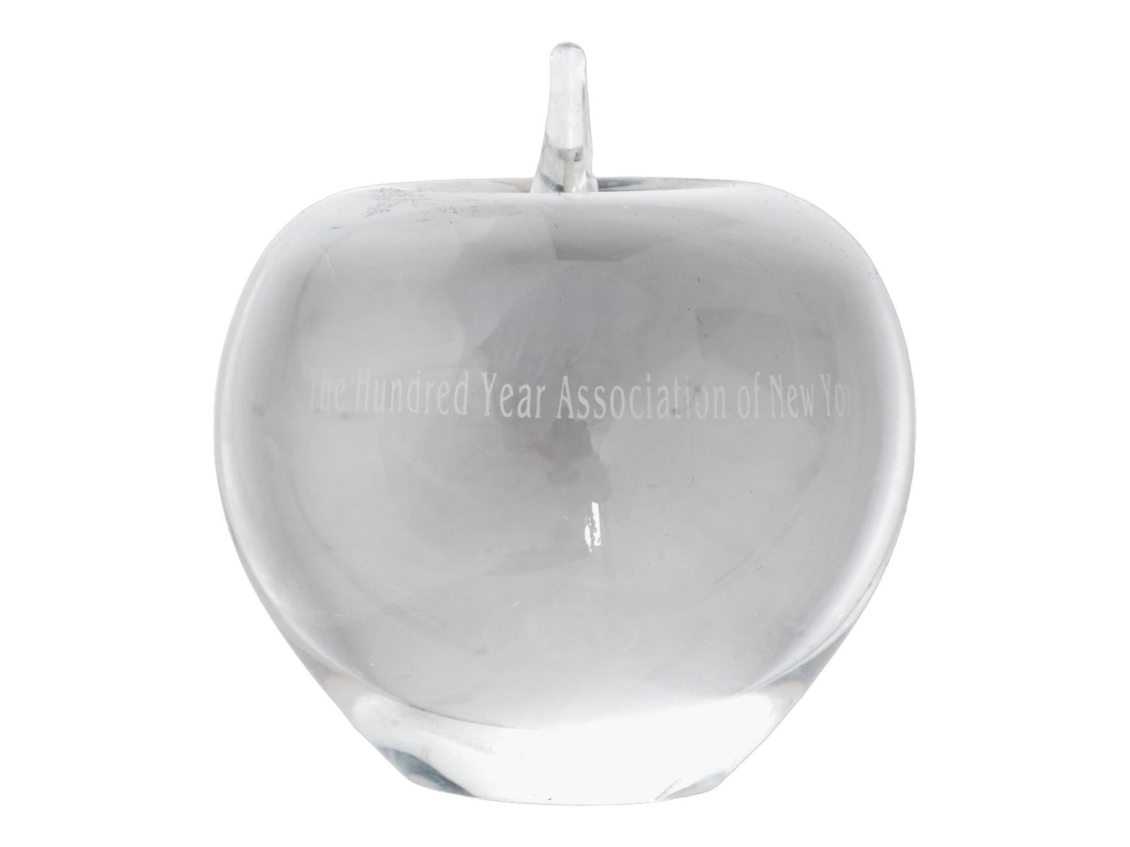 TIFFANY CO ETCHED GLASS APPLE FIGURAL PAPERWEIGHT (1 of 8)