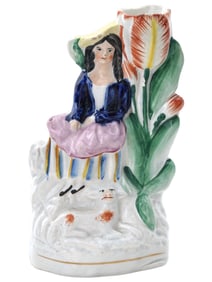 ANTIQUE ENGLISH STAFFORDSHIRE SPILL POTTERY VASE