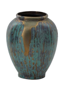 VINTAGE WEST GERMAN BRASS VASE WITH VERTICAL RIBBING