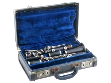 SELMER BUNDY DUO SHINE RESONITE CLARINET IN CASE
