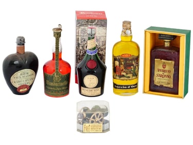 COLLECTION OF ALCOHOL DRINKS IN VINTAGE BOTTLES
