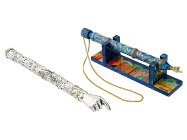 JUDAICA METAL AND WOOD TORAH POINTERS YAD