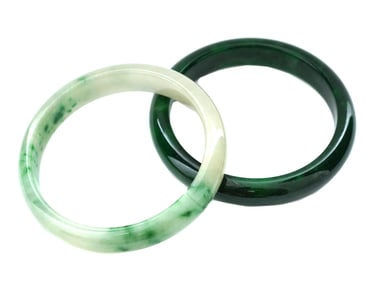 CHINESE HAND CARVED GREEN JADE BANGLE BRACELETS