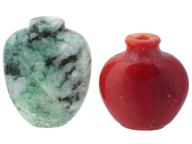 ANTIQUE CHINESE CARNELIAN NEPHRITE SNUFF BOTTLES