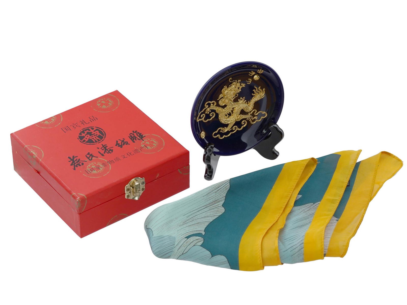 CHINESE GOLD LEAF CARVING COBALT BLUE GLAZE PLATE (1 of 12)