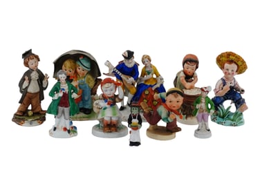 ANTIQUE JAPANESE PORCELAIN FIGURINES F MID 20TH C