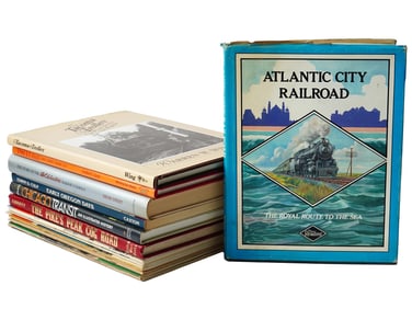LOT OF AMERICAN RAILROAD TRANSPORT BOOKS MAGAZINES