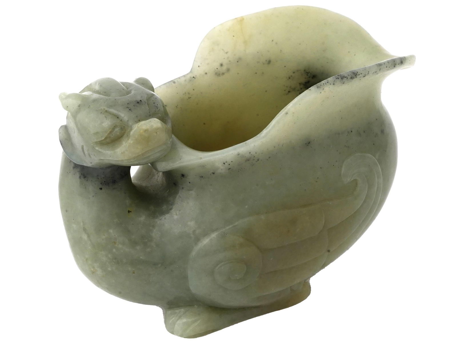 ANTIQUE CHINESE QING DYNASTY CARVED JADE LIBATION CUP (1 of 7)