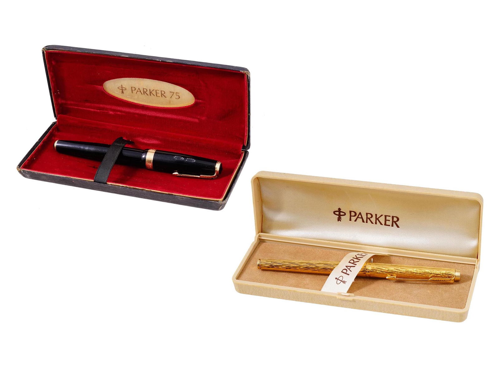 VINTAGE AMERICAN PARKER FOUNTAIN PENS IN ORIGINAL BOXES (1 of 13)