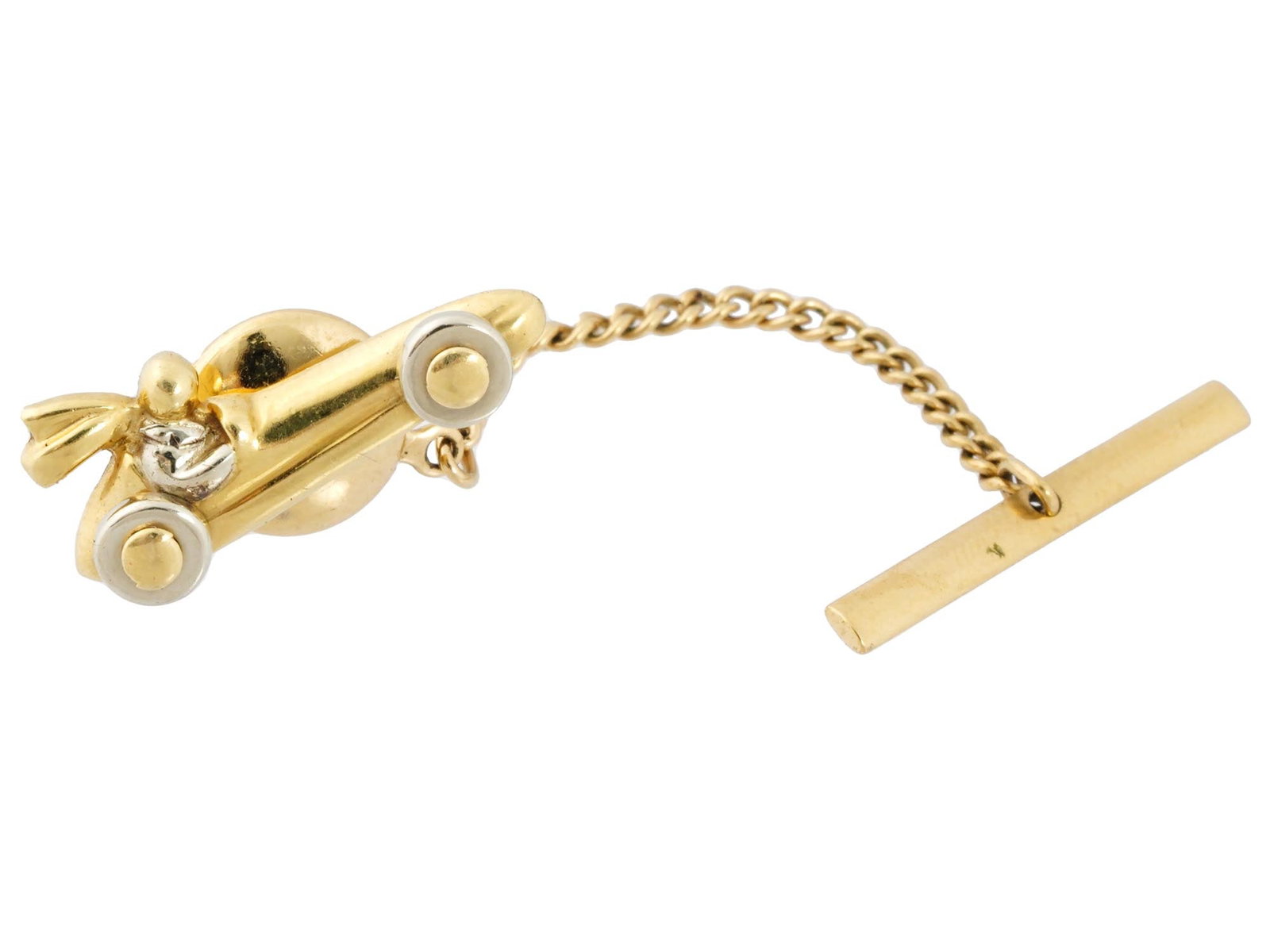 18K GOLD ITALIAN CHIMENTO RACE CAR SCULPTURAL PIN: An 18K Yellow Gold Italian Chimento sculptural jewelry pin. The pin is made in a shape of a racer in a car. Marked with a brand logo, and Gold hallmarks. Vintage and Modern European Figural Jewelry Wa