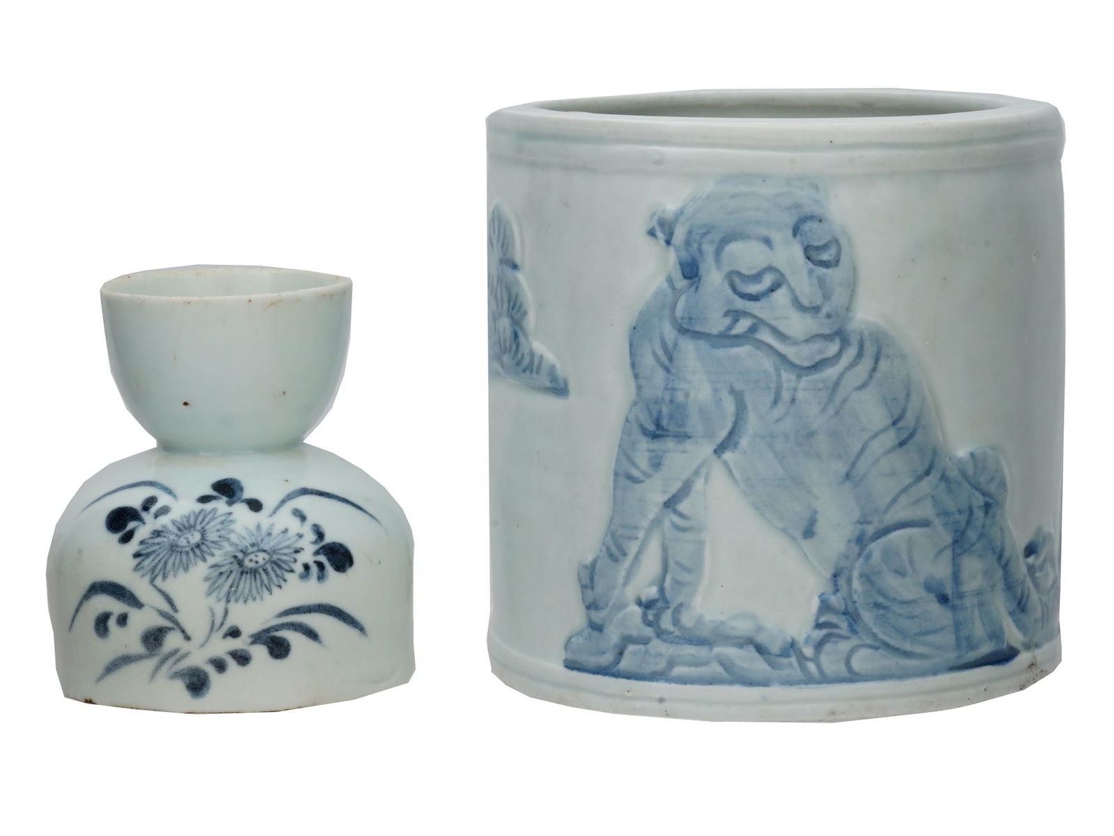 ANTIQUE KOREAN JOSEON HAND PAINTED PORCELAIN ITEMS (1 of 5)