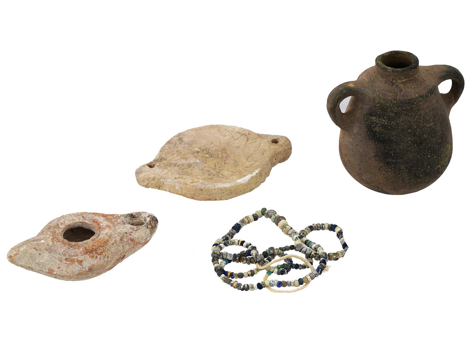 ANCIENT ROMAN TERRACOTTA AND GLASS ITEMS (1 of 9)