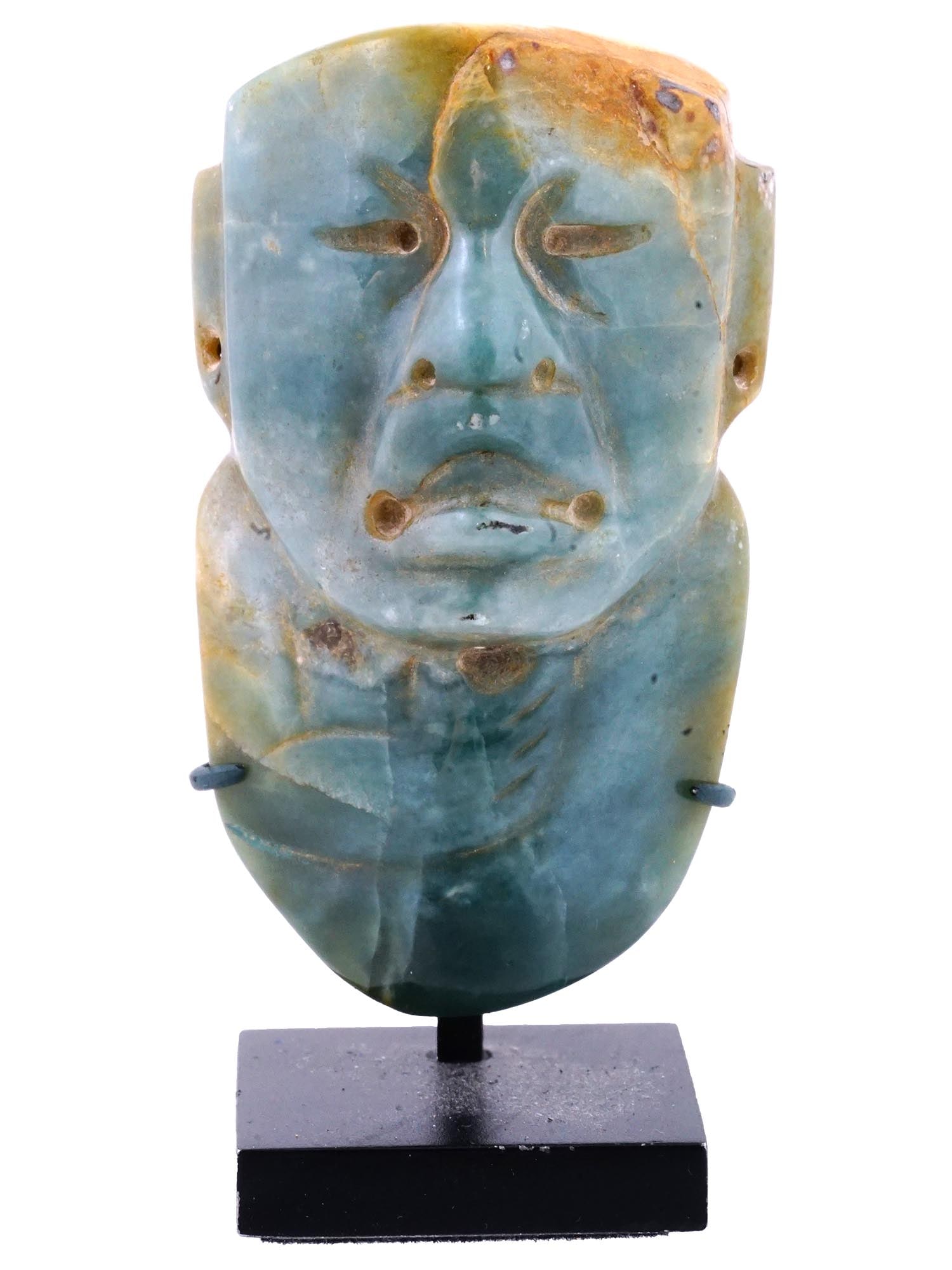 ANCIENT MESOAMERICAN OLMEC CARVED JADE AMULET (1 of 8)