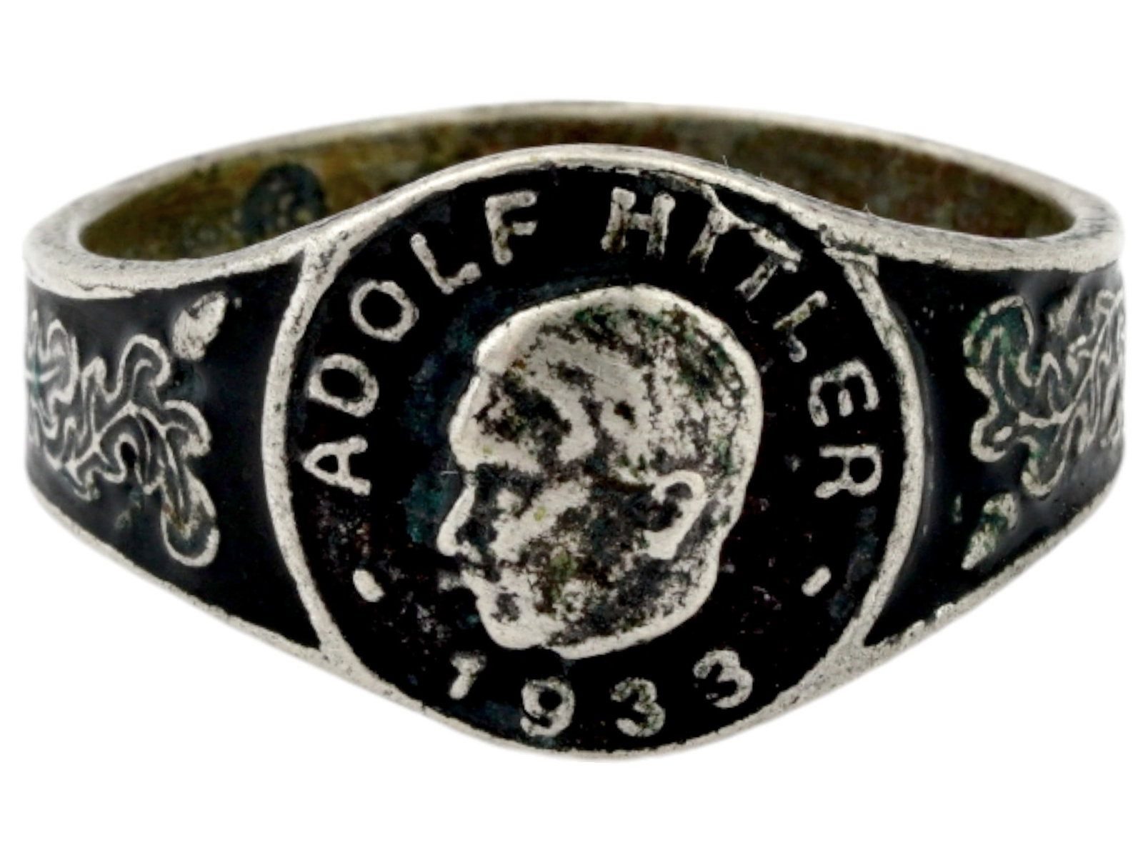 GERMAN WWII TYPE ADOLF HITLER 1933 SILVER RING: A WWII type Nazi German Adolf Hitler enamelled silver ring commemorating the 1933 Elections. The ring is adorned with a profile portrait of Adolf Hitler, named above and dated 1933 below. The ring als