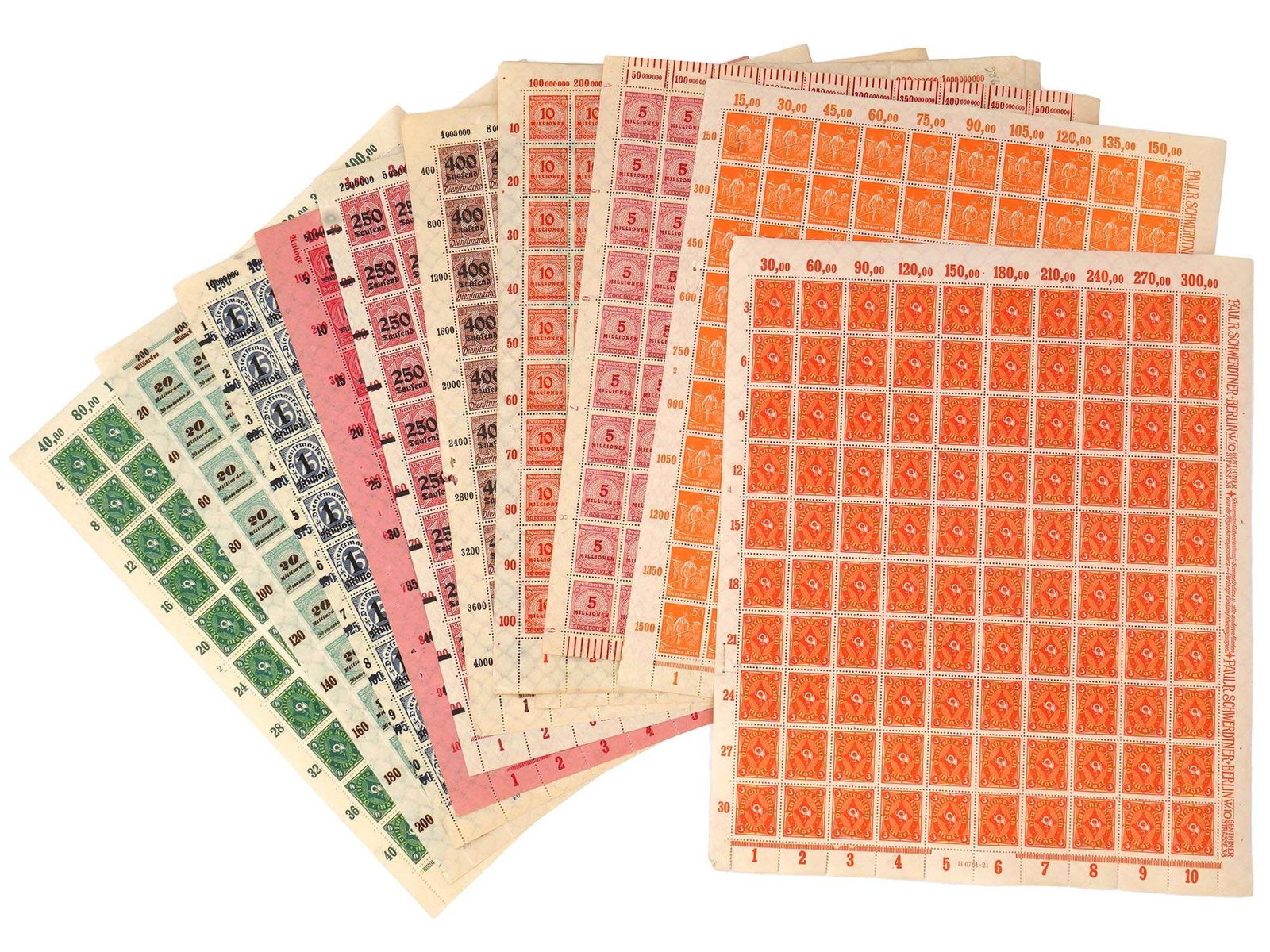 LOT OF GERMAN DEUTSCHES REICH 1,100 STAMPS 11 SHEETS: A lot of 1920s to 1930s German stamp sheets. A total of 11 full perforated sheets, 1,100 units. Stamps par 150 Pfennig, 3 and 4 Mark, 250, 400 and 800 Tausend Mark, 1, 5 and 10 Millionen Mark, 20 Mill