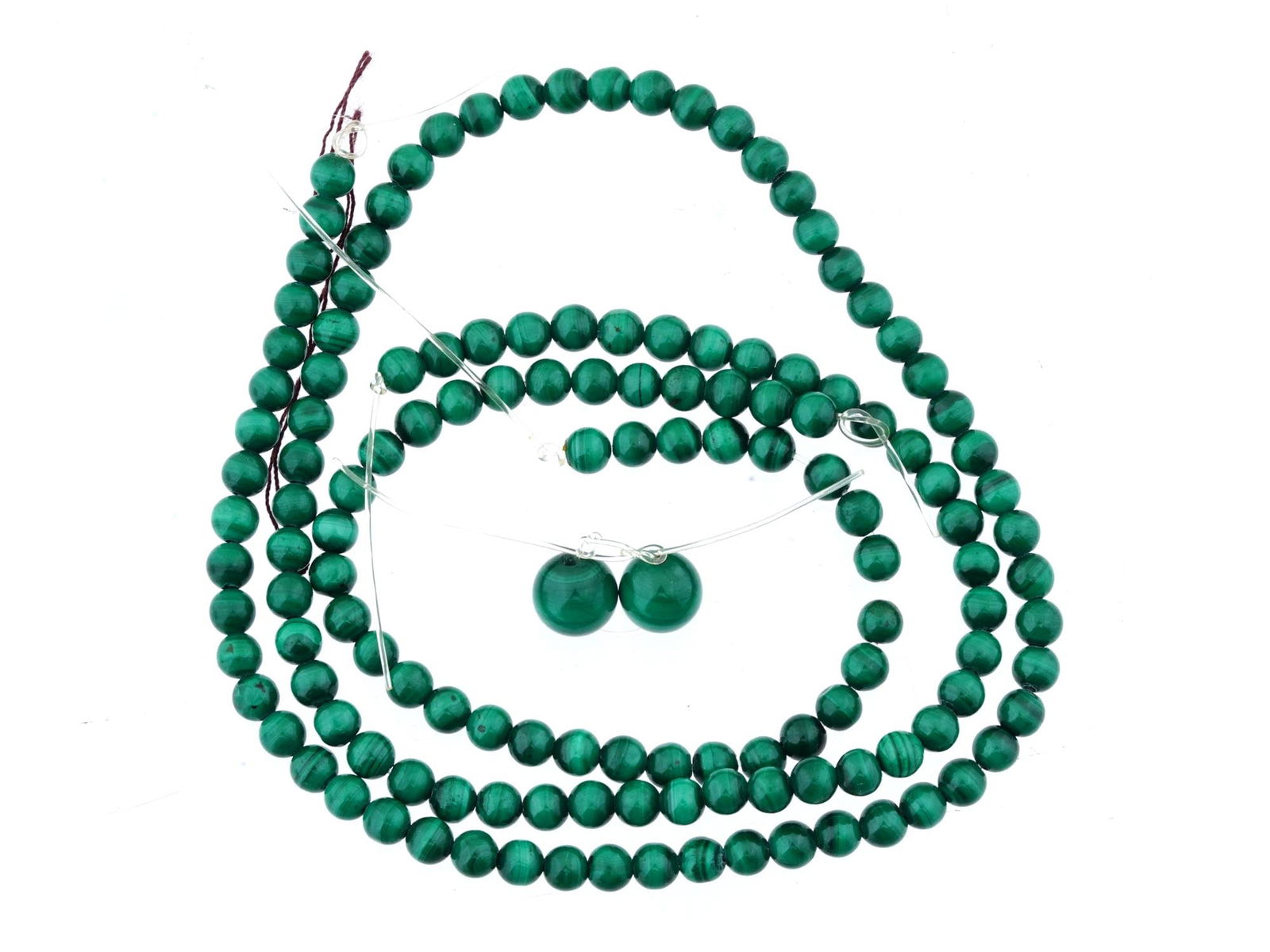 SET OF MALACHITE BEADS OF SPHERICAL SHAPE FOR NECKLACE (1 of 2)