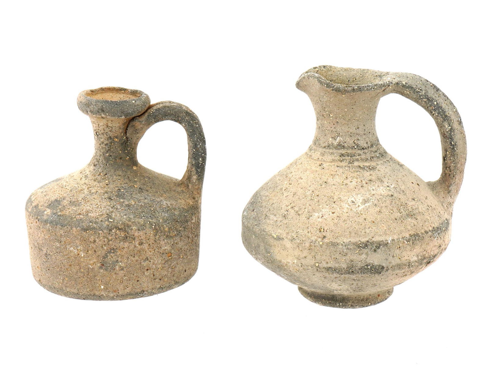 ANCIENT IRON AGE TERRACOTTA PITCHERS 1200 TO 800 BC (1 of 6)