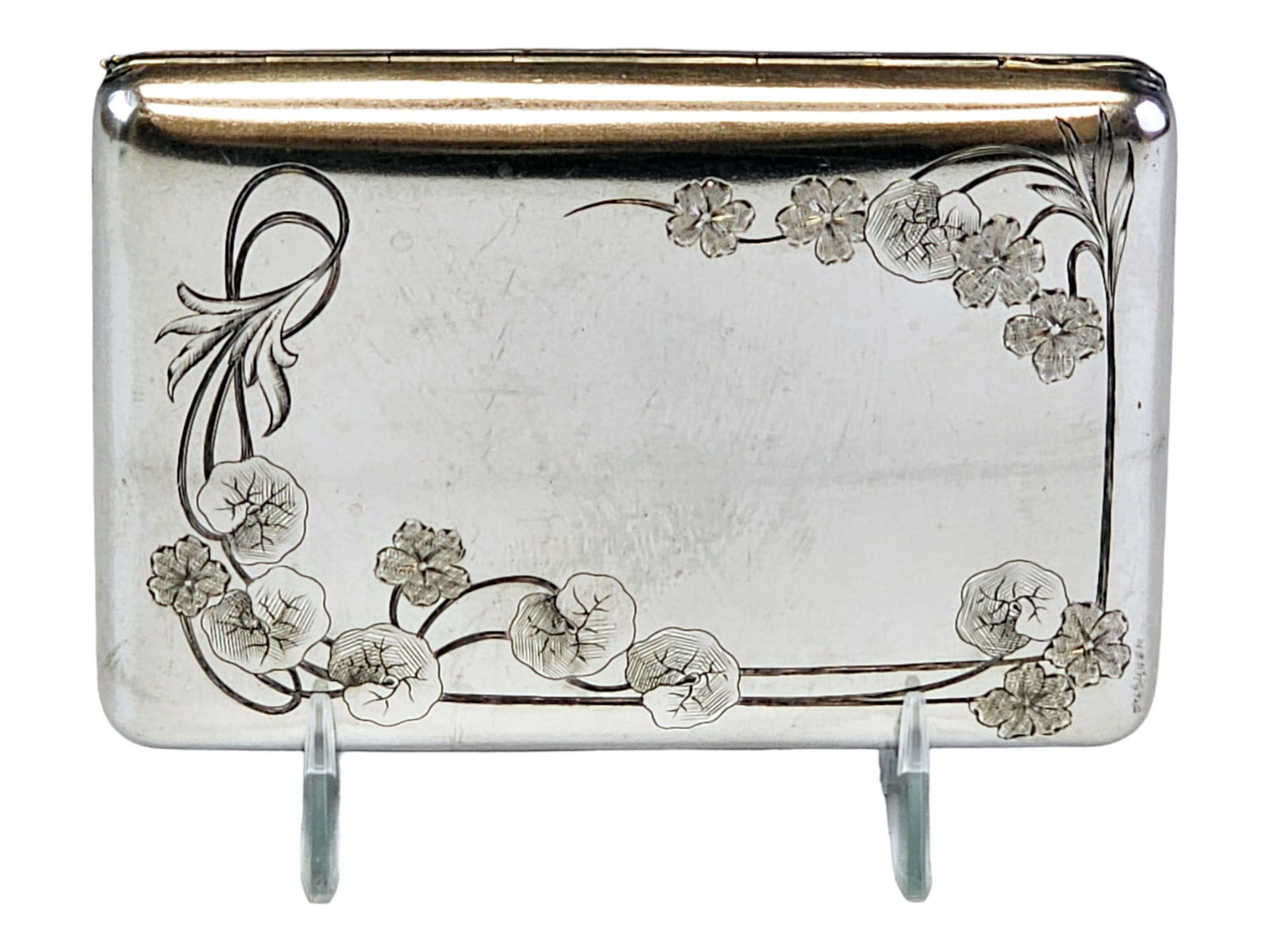 ANTIQUE RUSSIAN SILVER CIGARETTE CASE WITH FLORAL DECOR (1 of 7)