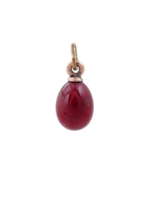 RUSSIAN GOLD AND PURPURIN GLASS EGG PENDANT