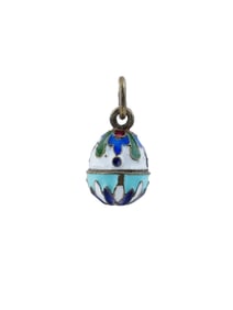 RUSSIAN GILT SILVER CLOISONNE ENAMEL EGG PENDANT