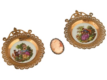 VINTAGE WALL PLAQUES AND CARNELIAN CAMEO BROOCH