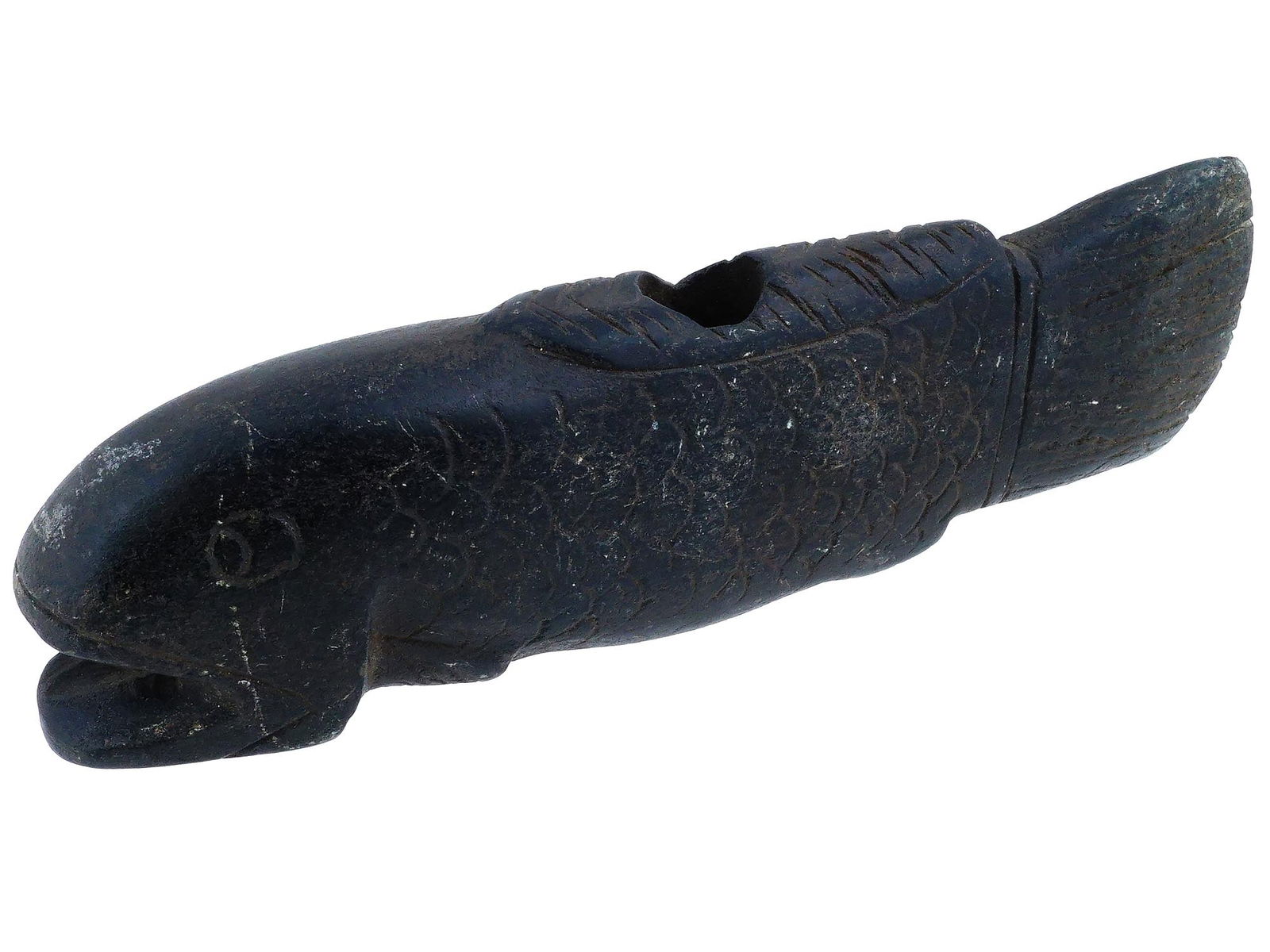 NATIVE AMERICAN CARVED BLACK STONE FISH EFFIGY PIPE (1 of 9)