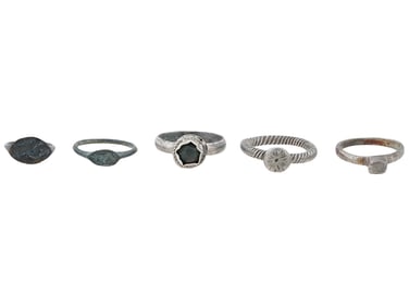 GROUP OF FIVE ANCIENT ROMAN SILVER AND BRONZE RINGS