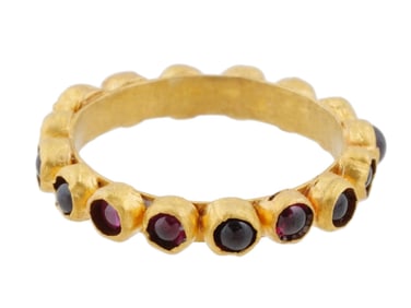 ANCIENT ROMAN GOLD RING W GARNET STONES 100 TO 300 AD