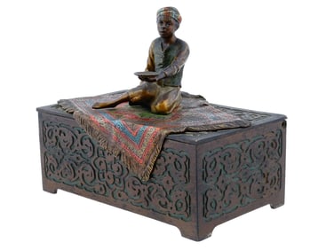 AUSTRIAN SCULPTURE FRANZ BERGMANN CIGARETTE CASKET