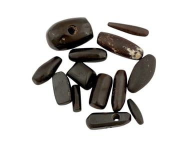 ANCIENT HEMATITE WEIGHTS AND PENDANTS 2000 TO 1000 BC