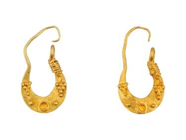 PAIR OF ANCIENT HELLENISTIC ROMAN GOLD EARRINGS
