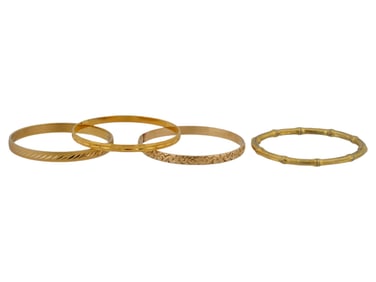 GROUP OF VINTAGE COSTUME JEWELRY BANGLE BRACELETS