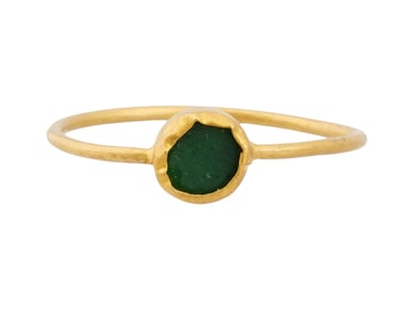 ANCIENT ROMAN GOLD AND GLASS RING 100 TO 300 AD