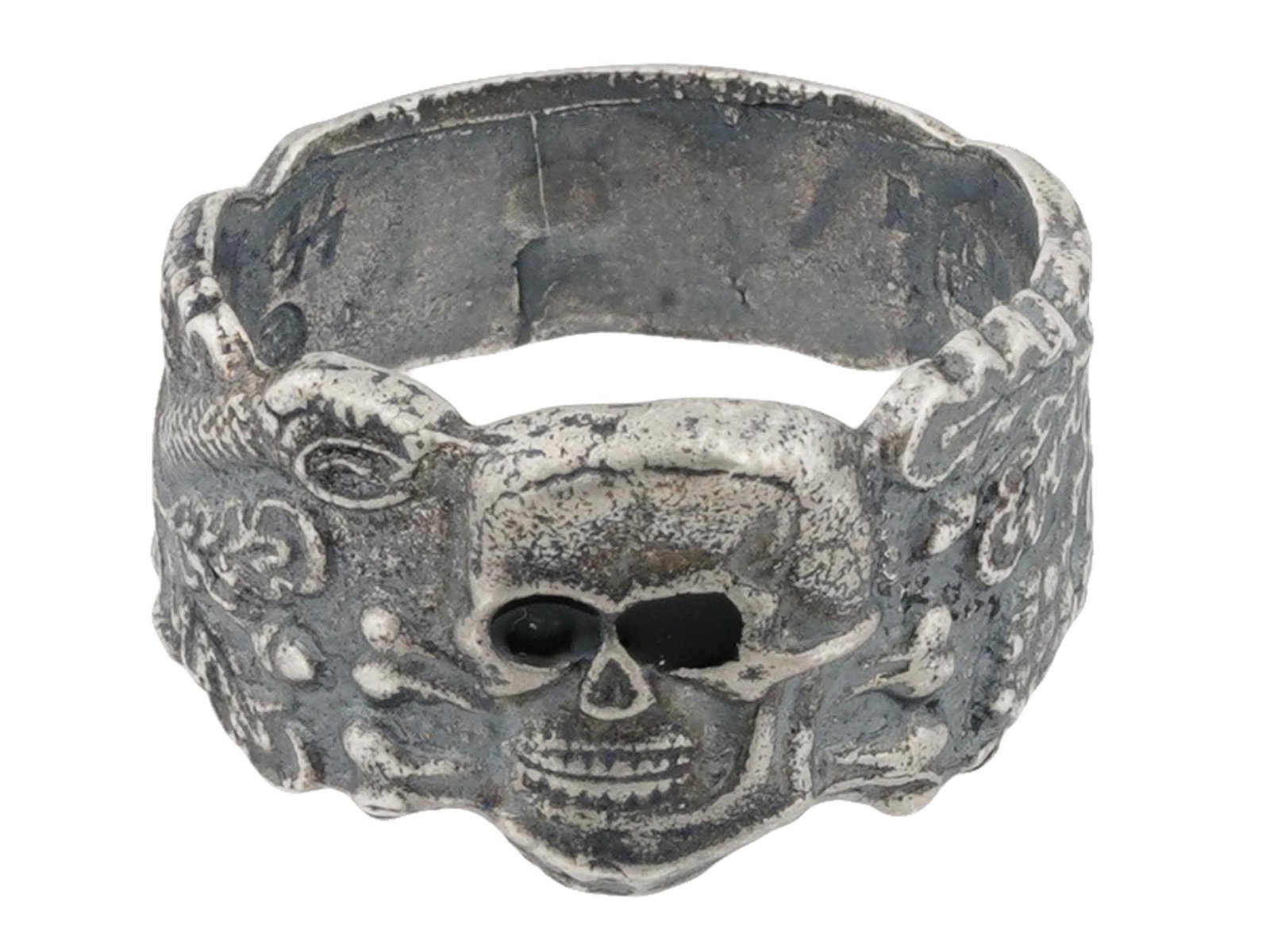WWII TYPE NAZI GERMAN SS TOTENKOPF SILVER RING: A World War II model German Waffen SS silver band ring. Embossed Totenkopf symbol and oak leaf decor. Marked RZM, 800 on the inside.Total Weight: 7.2 grams. Second World War Third Reich Historical Col