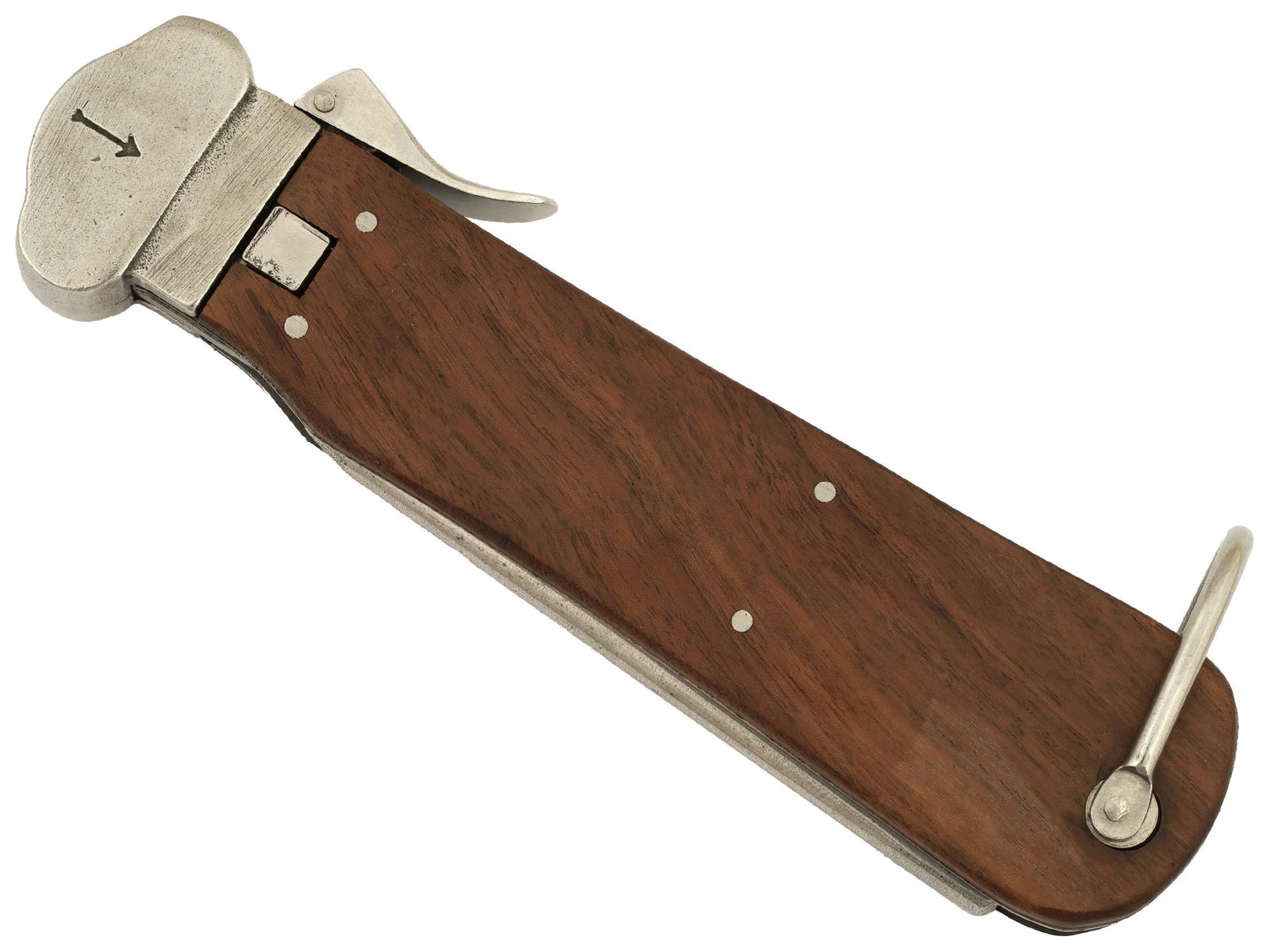 WWII MODEL GERMAN LUFTWAFFE PARATROOPER GRAVITY KNIFE: A WWII model German Luftwaffe paratrooper gravity knife. A steel blade construction with a riveted wood handle. Marked on the ricasso. The Fallschirmjager were the paratrooper branch of the German Luf