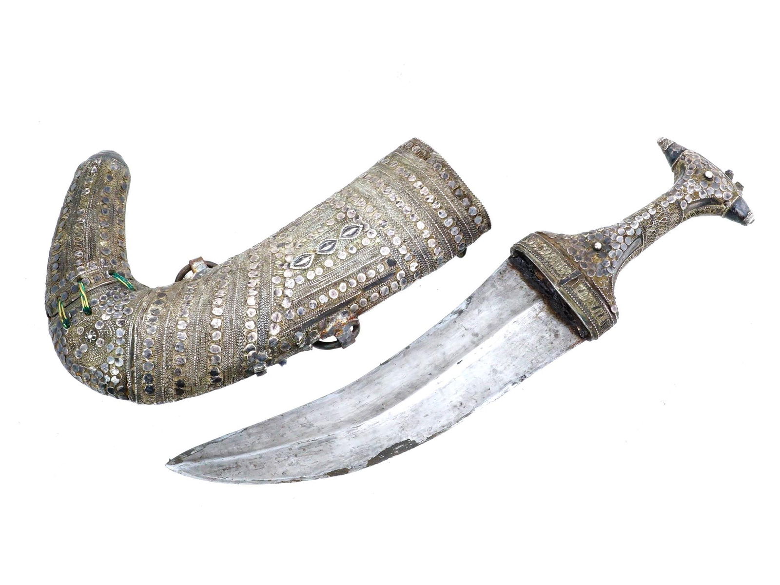 EARLY 19TH C YEMENI LOW GRADE SILVER JAMBIYA DAGGER (1 of 10)